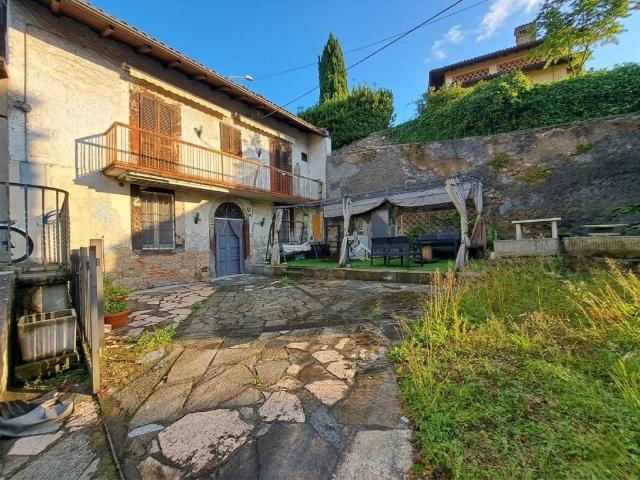 Villa Indipendente in vendita a Sarnico, Lombardia