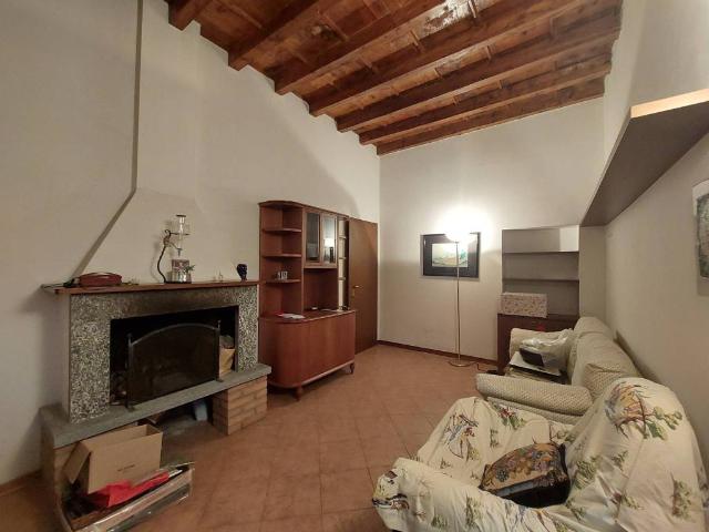 Villa Indipendente in vendita a Volta-Prealpi, Saronno