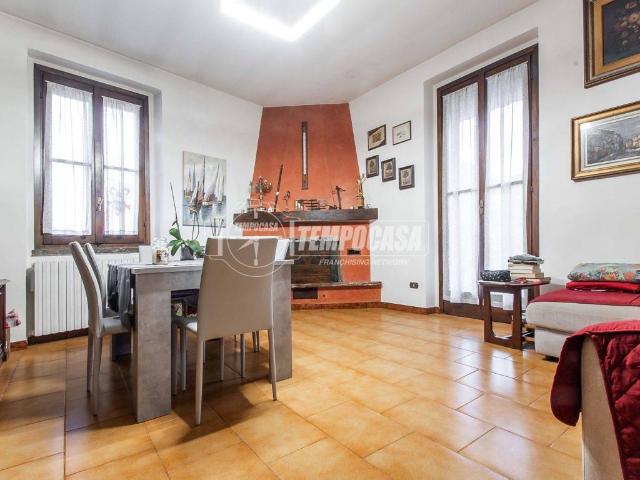Villa Indipendente in vendita a Santuario, Saronno