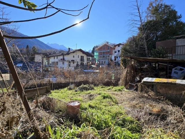 Villa Indipendente in vendita a Sarre, Aosta