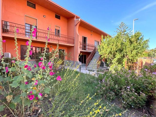 Villa Indipendente in vendita a Sarroch, Sardigna/Sardegna