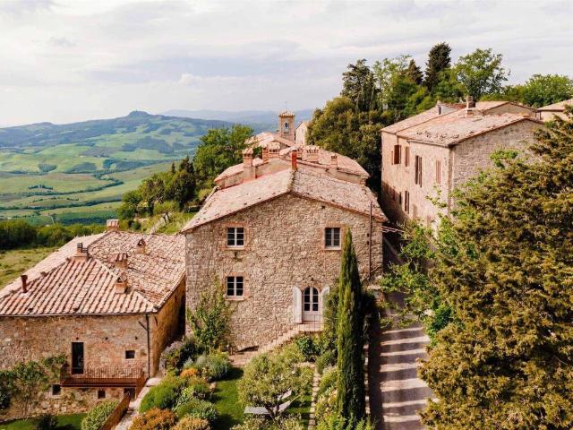Villa Indipendente in vendita a Sarteano, Toscana