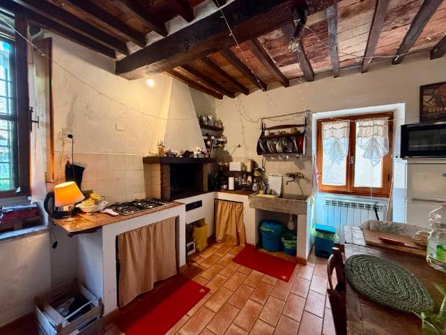 Villa Indipendente in vendita a Sarteano, Toscana