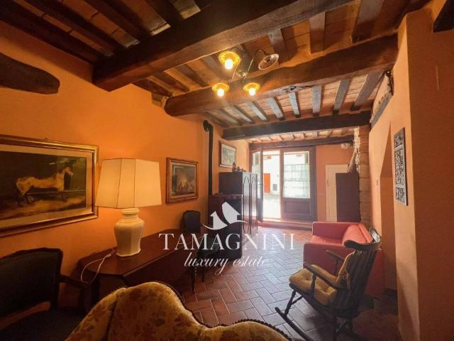 Villa Indipendente in vendita a Valverde, Sarteano
