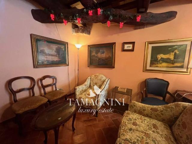Villa Indipendente in vendita a Valverde, Sarteano