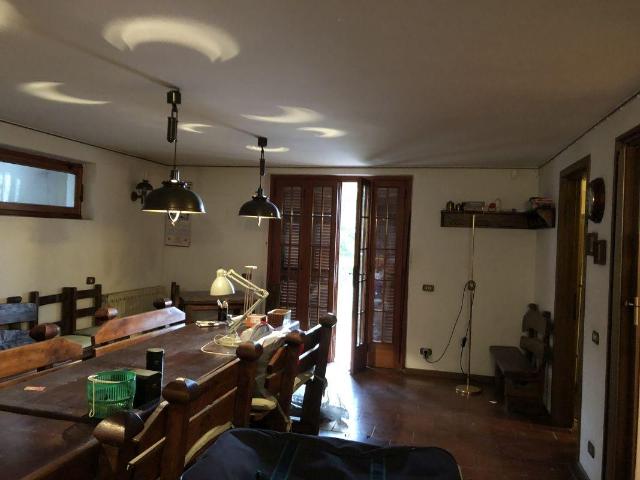 Villa Indipendente in vendita a Nave, Sarzana