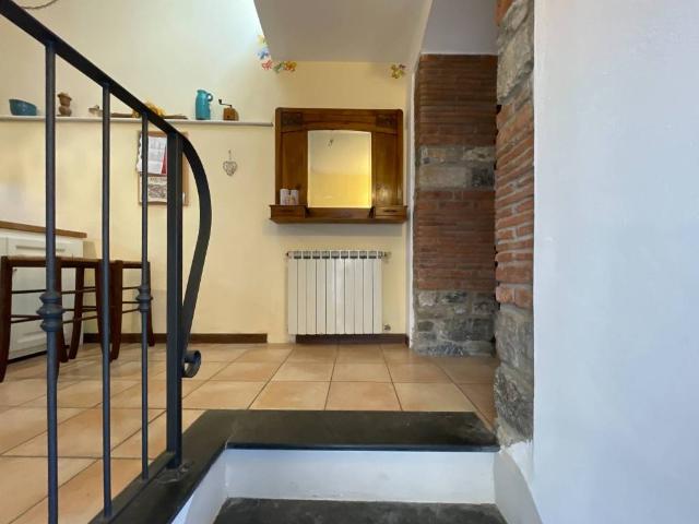 Villa Indipendente in vendita a Sarzana, Liguria
