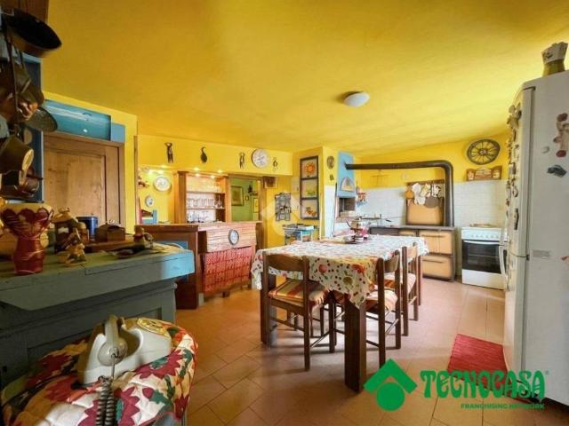 Villa Indipendente in vendita a Sarzana, Liguria