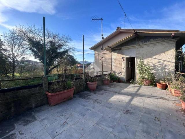 Villa Indipendente in vendita a Sarzana, Liguria