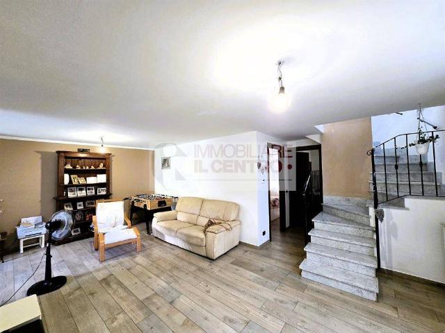 Villa Indipendente in vendita a Sarzana, Liguria