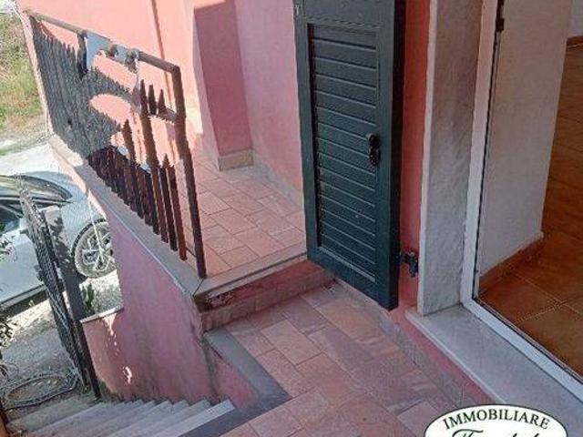 Villa Indipendente in vendita a Santa Caterina, Sarzana