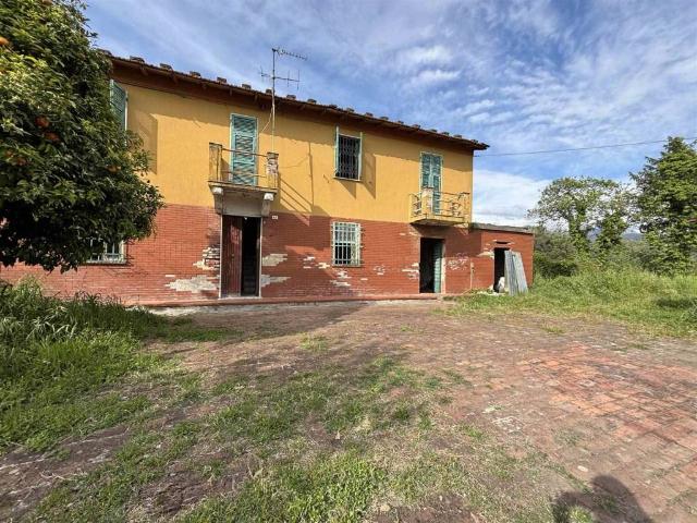 Villa Indipendente in vendita a San Lazzaro, Sarzana