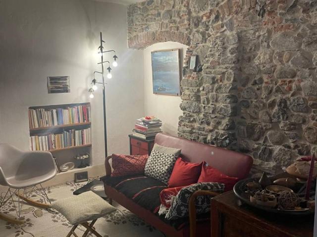 Villa Indipendente in vendita a Olmo, Sarzana