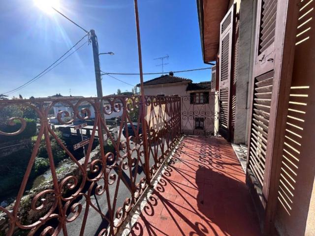 Villa Indipendente in vendita a Grisei, Sarzana