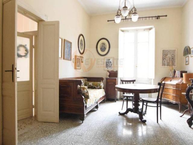 Villa Indipendente in vendita a San Pietro, Cala Di Volpe