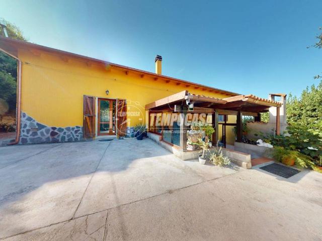 Villa Indipendente in vendita a Latte Dolce, Cala Di Volpe