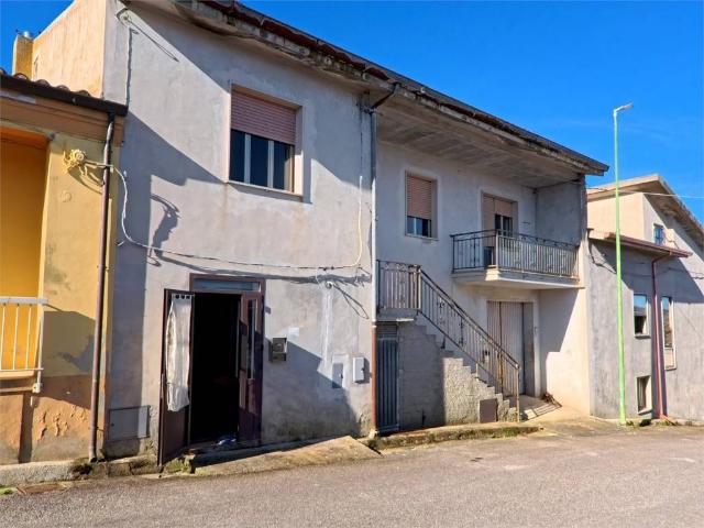 Villa Indipendente in vendita a Pozzomaggiore, Sardigna/Sardegna