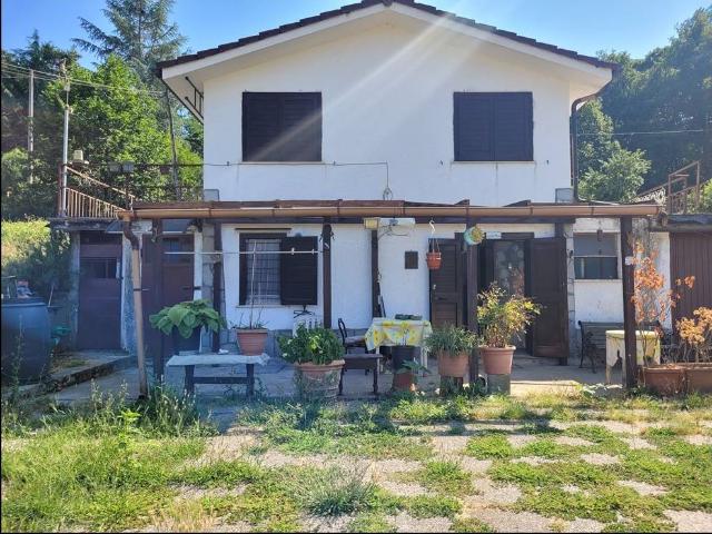 Villa Indipendente in vendita a Sassello, Liguria