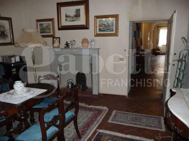 Villa Indipendente in vendita a Sassetta, Toscana