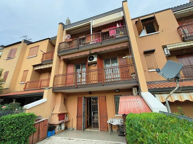 Villa Indipendente in vendita a Unione dei comuni Valli del Reno, Lavino e Samoggia, Sasso Marconi
