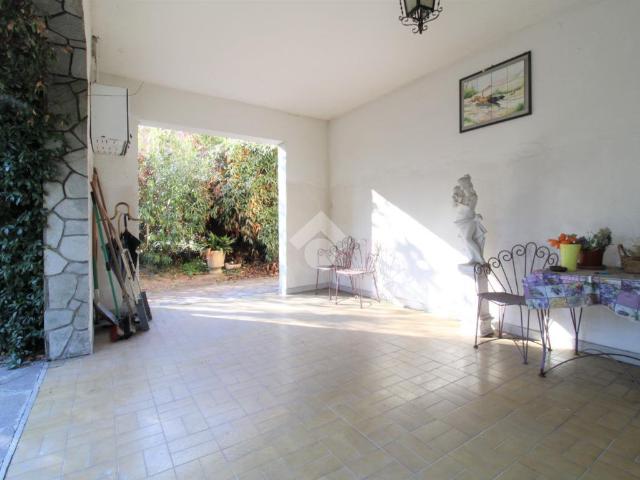 Villa Indipendente in vendita a Unione dei comuni del Distretto Ceramico, Sassuolo