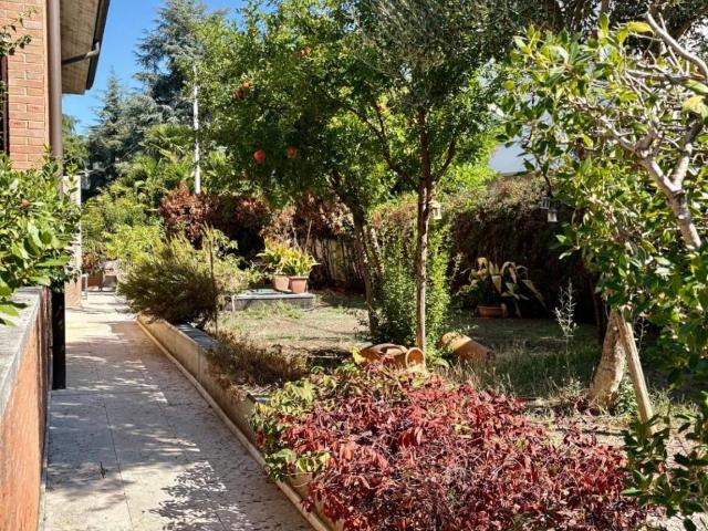 Villa Indipendente in vendita a San Giorgio, Sassuolo