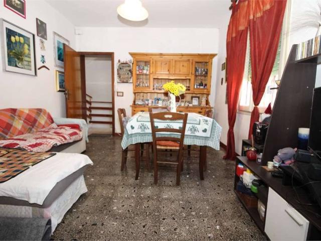 Villa Indipendente in vendita a Unione dei comuni del Distretto Ceramico, Sassuolo