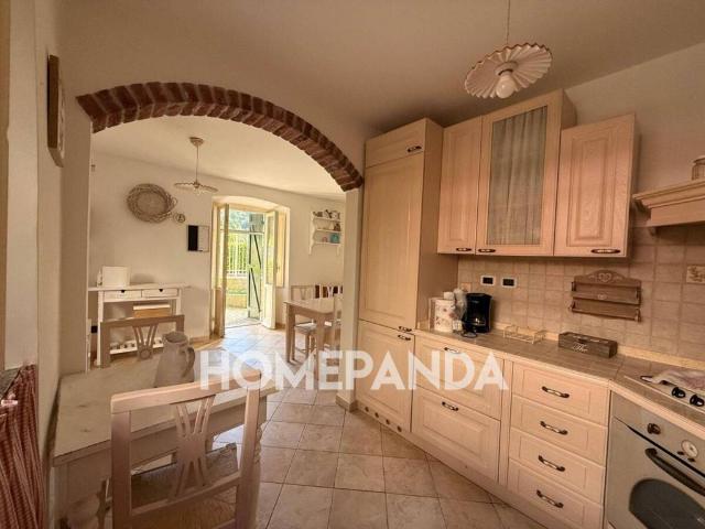 Villa Indipendente in vendita a Savignone, Liguria