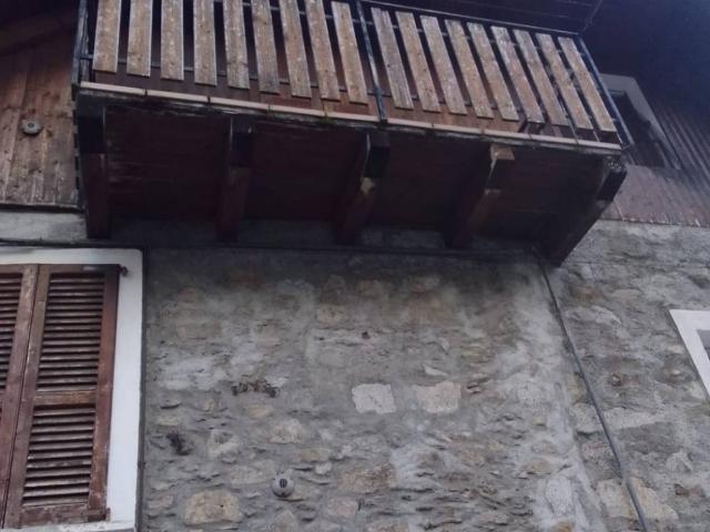 Villa Indipendente in vendita a Comunità montana della valle Camonica, Saviore Dell'adamello