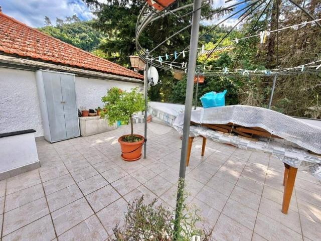 Villa Indipendente in vendita a Santuario, Albisola Capo