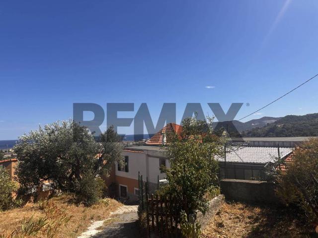 Villa Indipendente in vendita a Albisola Capo, Liguria