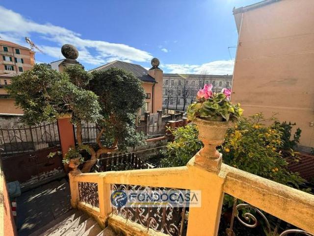 Villa Indipendente in vendita a Albisola Capo, Liguria