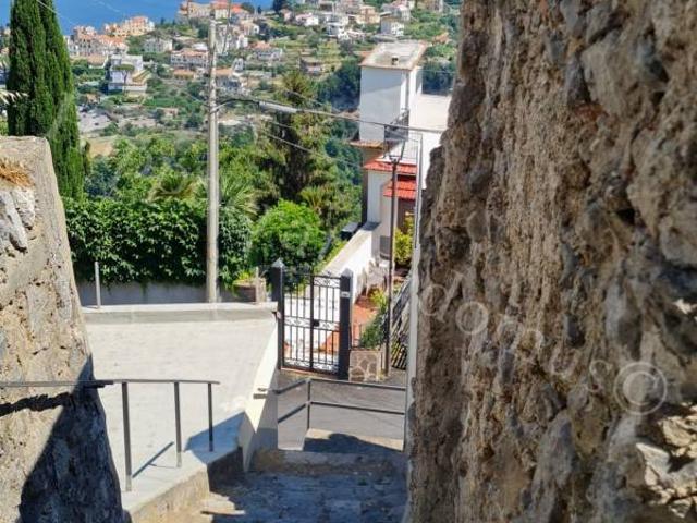 Villa Indipendente in vendita a Scala, Campania