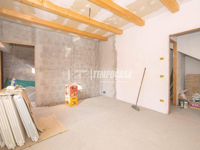 Villa Indipendente in vendita a Scaldasole, Lombardia