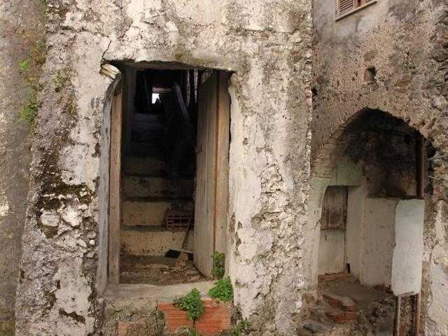 Villa Indipendente in vendita a Centro Storico, Calabria