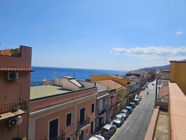 Villa Indipendente in vendita a Scaletta Zanclea, Sicilia