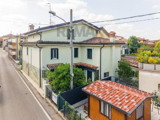 Villa Indipendente in vendita a Villa Pecchiona, Scandiano