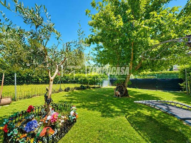 Villa Indipendente in vendita a Tresinaro - Secchia, Re