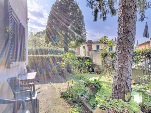 Villa Indipendente in vendita a Rinaldi, Scandicci