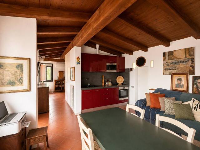 Villa Indipendente in vendita a San Martino alla Palma, Scandicci