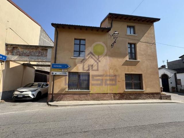 Villa Indipendente in vendita a Scandolara Ripa D'oglio, Lombardia