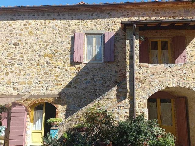Villa Indipendente in vendita a Scansano, Toscana
