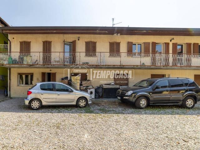 Villa Indipendente in vendita a Cascina Uccellanda, Scanzorosciate