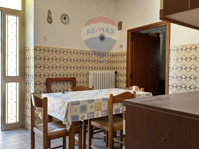 Villa Indipendente in vendita a Scapoli, Molise