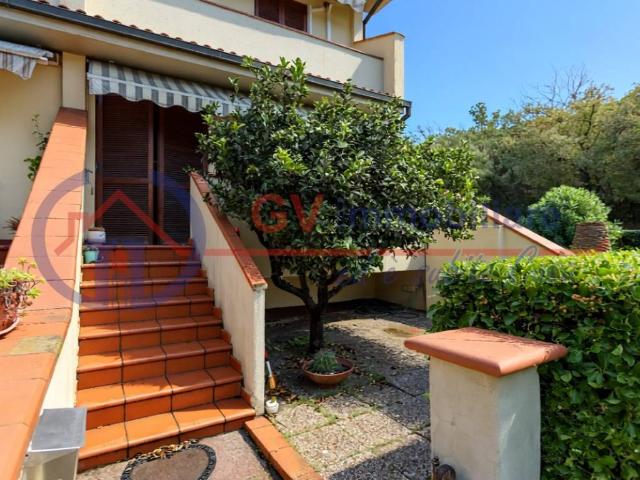 Villa Indipendente in vendita a Puntone di Scarlino, Scarlino