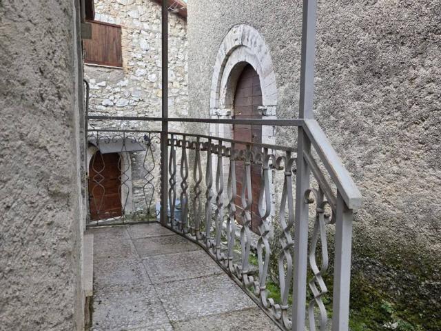 Villa Indipendente in vendita a Scheggino, Umbria