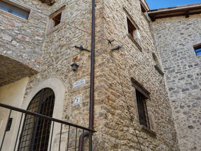Villa Indipendente in vendita a Scheggino, Umbria