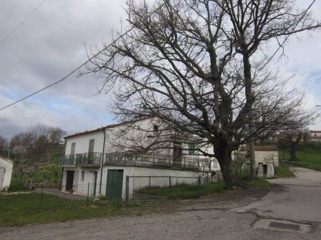 Villa Indipendente in vendita a Schiavi Di Abruzzo, Abruzzo