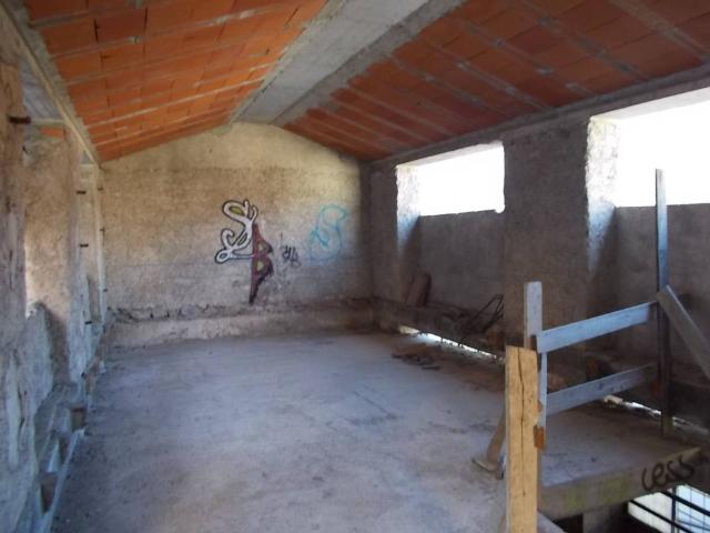 Villa Indipendente in vendita a Schignano, Lombardia