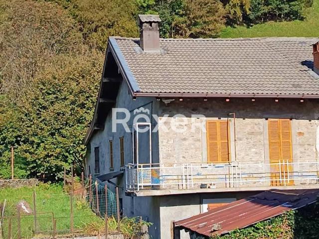 Villa Indipendente in vendita a Ronco, Schilpario